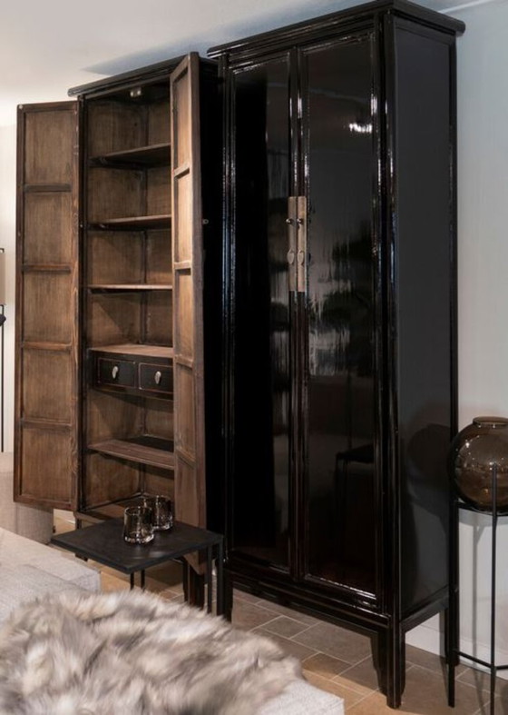 Image 1 of 2 x Oriental tall storage cabinets (black, high gloss)