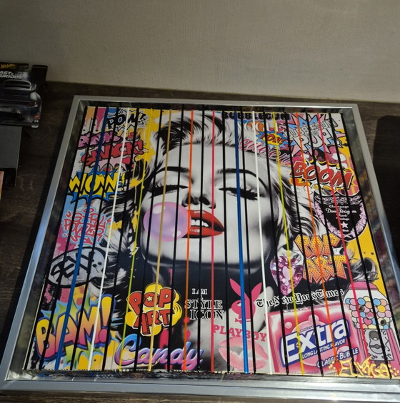 Image 1 of Elmago - Marilyn pop bubble 4 barcode