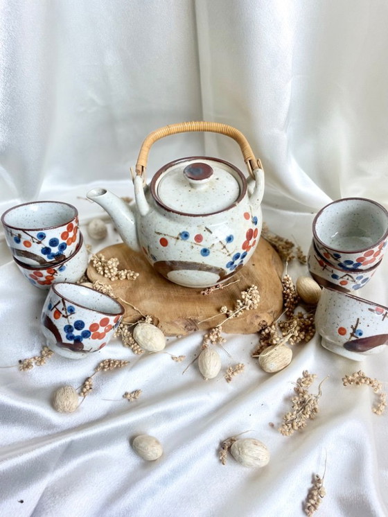 Image 1 of Set da tè giapponese vintage – teiera e 6 tazze – ceramica dipinta a mano in stile Kutani, manico in rattan, stoviglie di metà s