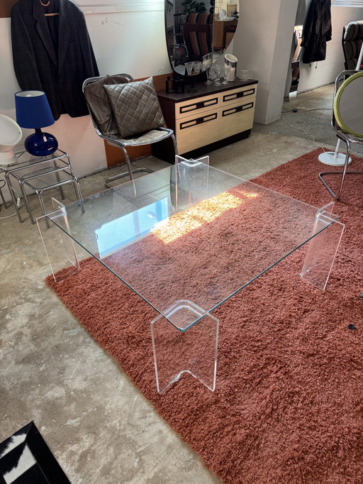Glazen Salontafel Met Plexiglas Poot