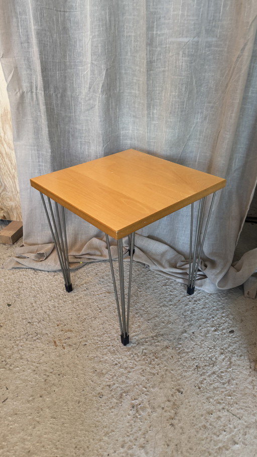 Table d'appoint Pin Age