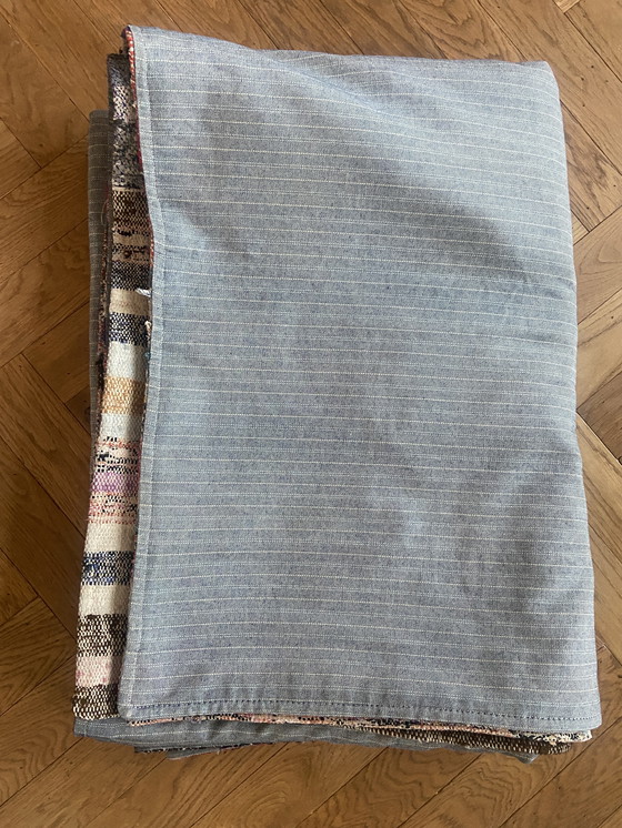 Image 1 of Prachtig groot vloerkleed gevoerd van Roche Bobois