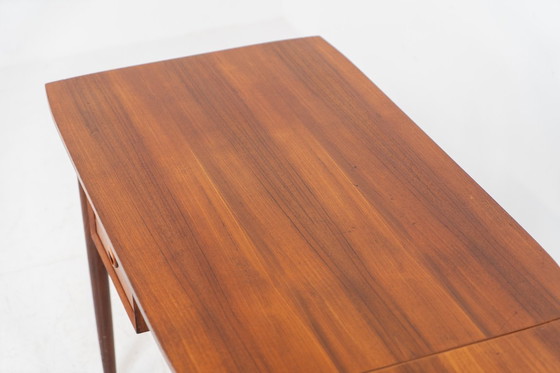 Image 1 of Scrivania a ribalta indipendente in teak (Danimarca, anni '60).