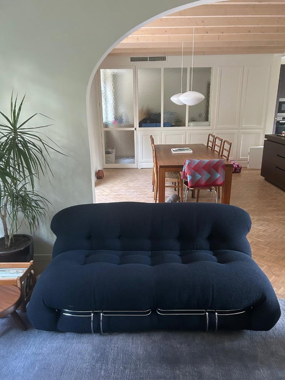 Image 1 of Soriana 2-seater with ottoman, new condition !