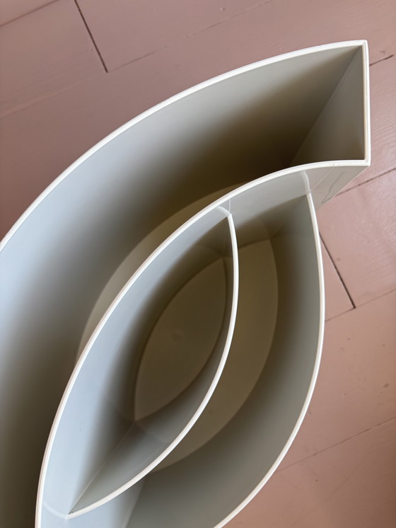 Image 1 of Vintage lectuurbak ‘Wave’ van Authentics