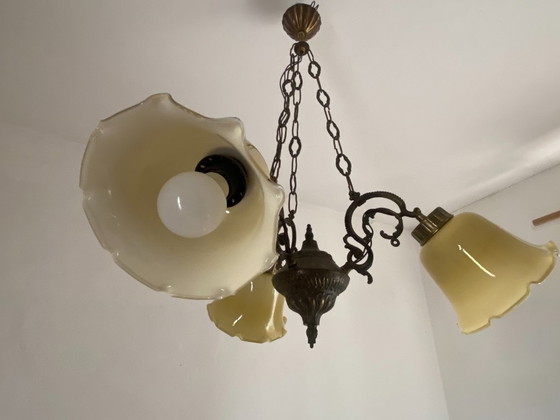 Vintage Joegoslavische kroonluchter met 3 lampen en opaalglas, jaren 60-70. – Metal (photo 8 of 11)