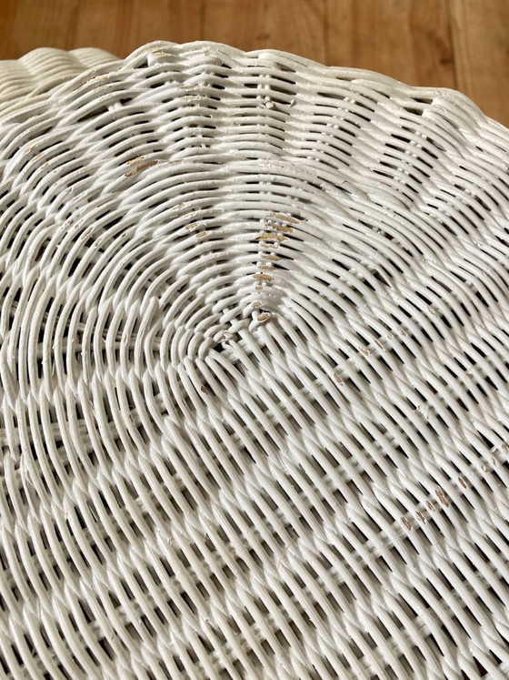 Tavolino elefante in vimini laccato bianco, anni '70, Tavolini, Rattan, Crema (foto 7 di 14)