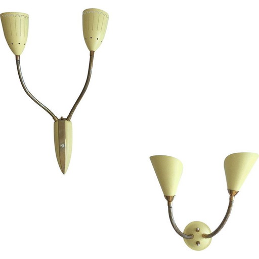Par de lámparas de pared vintage amarillas con brazo flexible, Dinamarca 1950