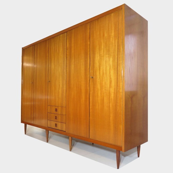 Image 1 of Ampio armadio vintage a 5 ante in teak, anni '60.