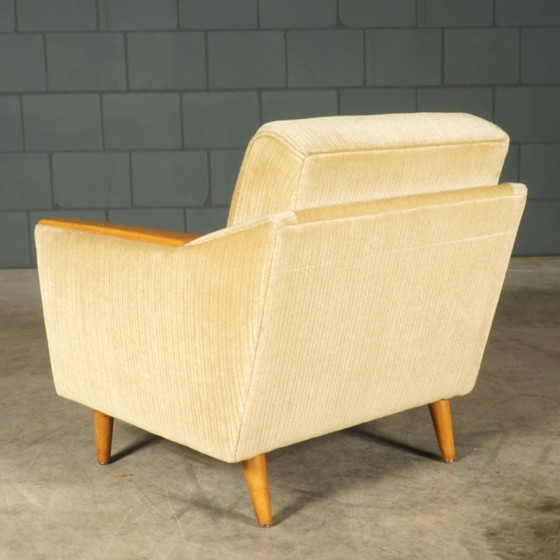 Image 1 of Vintage fauteuil met hocker – jaren 60