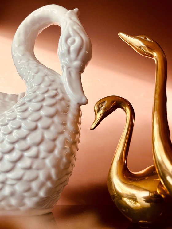 Image 1 of Vaso di fiori a forma di cigno XL fatto a mano in Italia