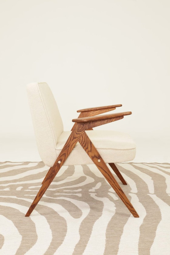 Image 1 of Mid century fauteuils vintage lounge stoel in ecru set van 2 stoelen, compleet gerestaureerd