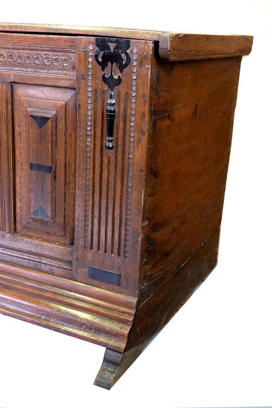 Image 1 of Arcón renacentista holandés roble circa 1670