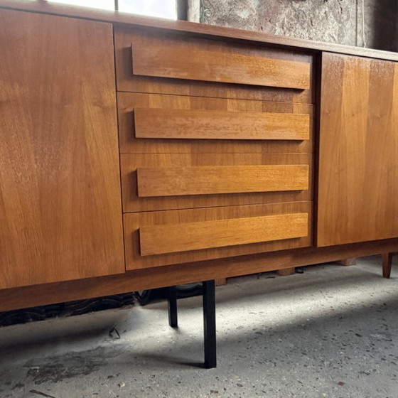 Image 1 of Vintage XL dressoir (250cm) in teak(fineer), 2x kast - 4x lade