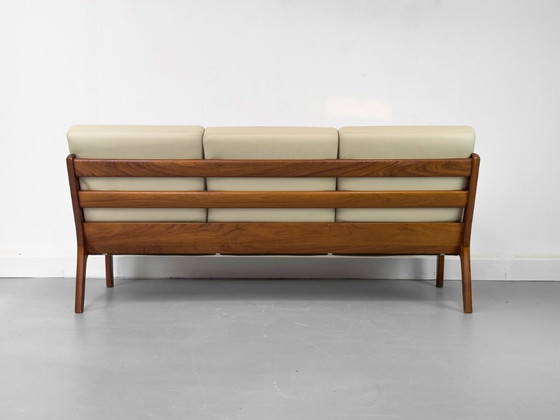 Canapé Senator 3 places en cuir et teck, par Ole Wanscher pour Cado, 1977 – Canapés 3 places, Leather (photo 20 of 26)