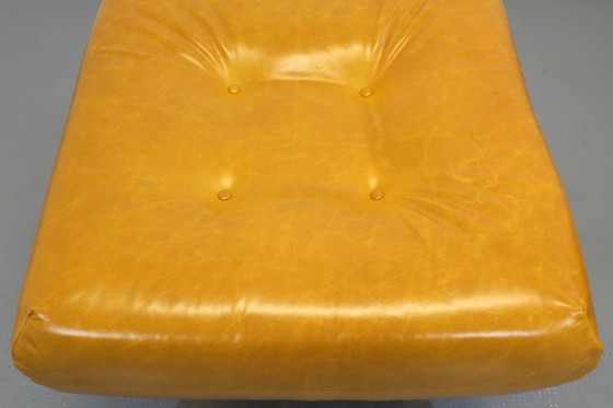 Image 1 of Sillón Alta de Mobilier International de Oscar Niemeyer