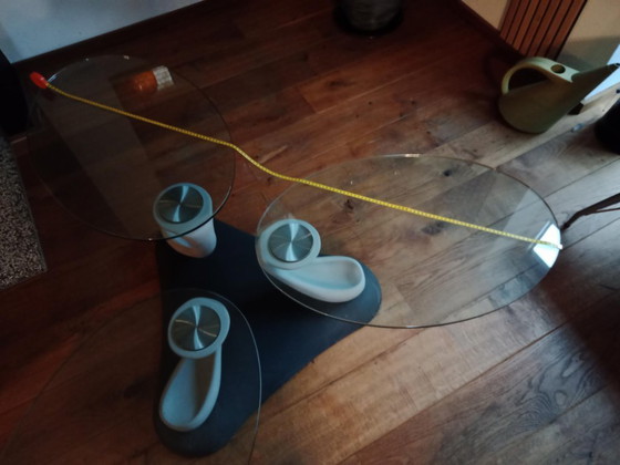 Image 1 of Mesa de centro de diseño