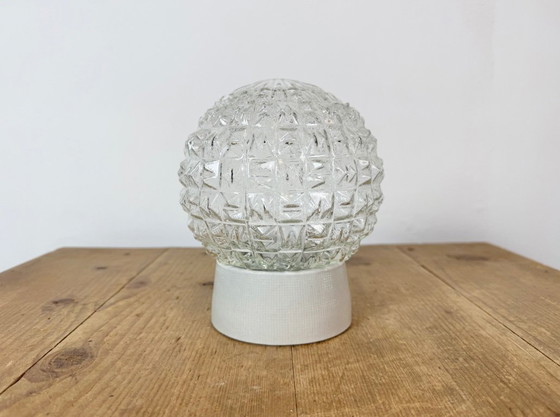Lampada da soffitto vintage in porcellana bianca, anni '70 – Plafoniere, Porcelain (photo 2 of 13)
