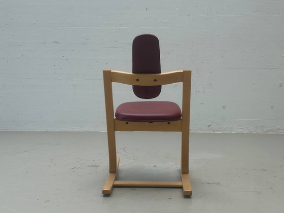 Chaise vintage Pendulum Balans de Peter Opsvik pour Stokke, Norvège, 1983 – Fauteuils d'appoint, Wood (photo 5 of 16)
