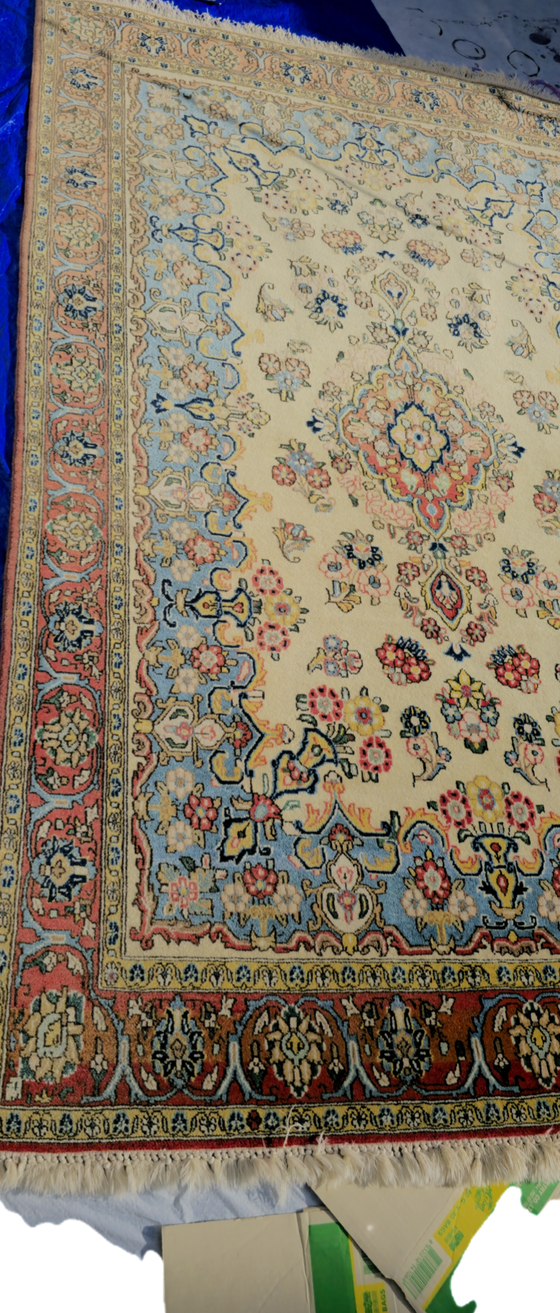 Image 1 of Alfombra Ghom/Qom de 216x142 cm, 1,2 millones de nudos/m², lana Kork con seda. Alfombra persa.