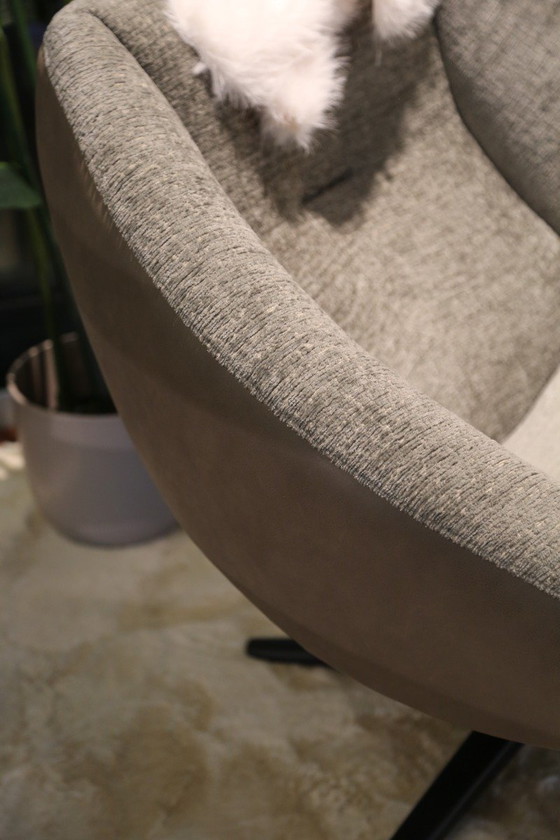 Image 1 of In.House Rondo swivel armchair