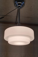 Lámpara colgante estilo Bauhaus, globo opalino XL - años 30/40