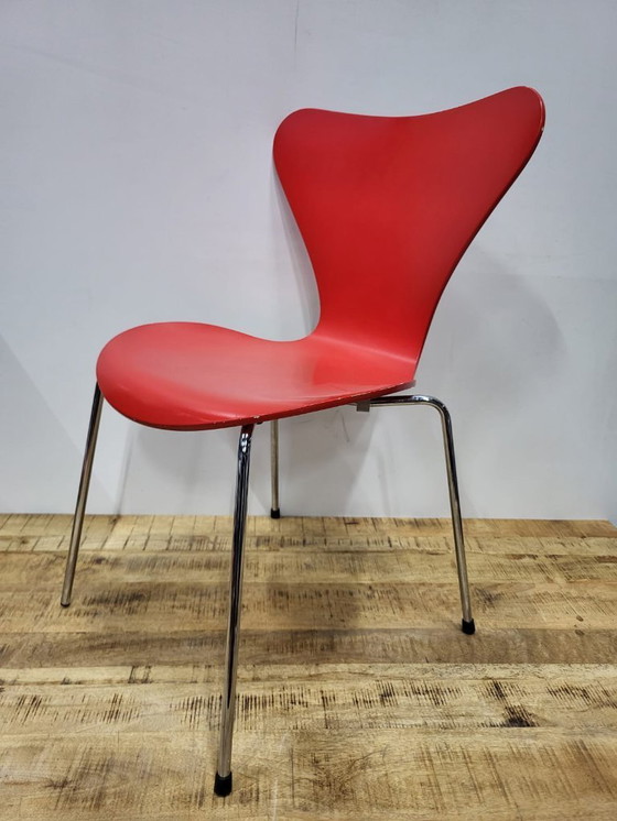Image 1 of 1x sedia a farfalla Fritz Hansen, rossa, 1996