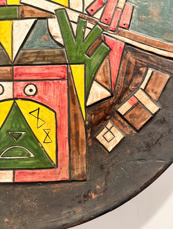 Grande assiette en céramique décorée en relief et peinte par Ibrahim Kodra, années 1970 – Objets déco (photo 9 of 10)