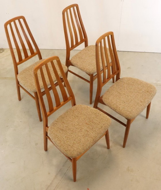 Image 1 of Set 4 Vamdrup Chairs Chaises à manger Vintage Danish