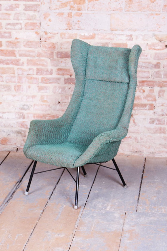 Fauteuil à oreilles original du milieu du XXe siècle, par Miroslav Navratil, fibre de verre, République (photo 5 of 9)
