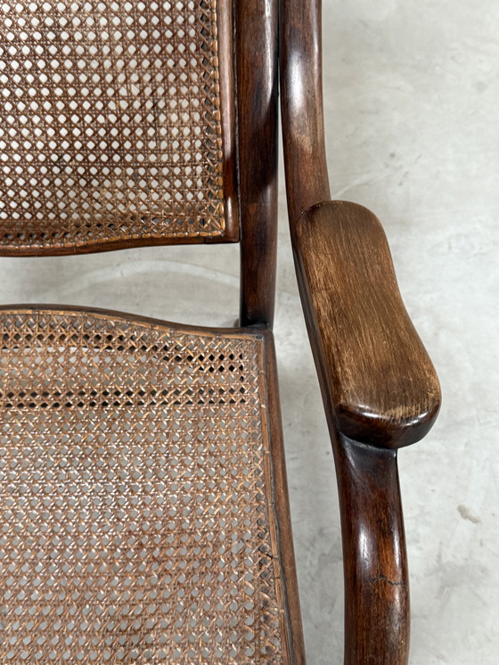 Image 1 of Poltrona rotonda Michel Thonet unica del 1865