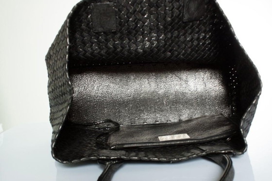 Image 1 of Bottega Veneta, cabas métallisé en édition limitée