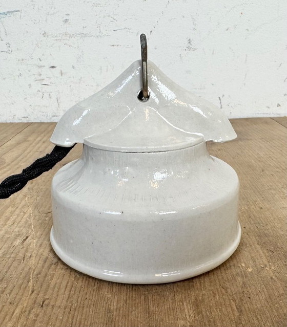 Image 1 of Vintage witte porseleinen hanglamp, jaren 70