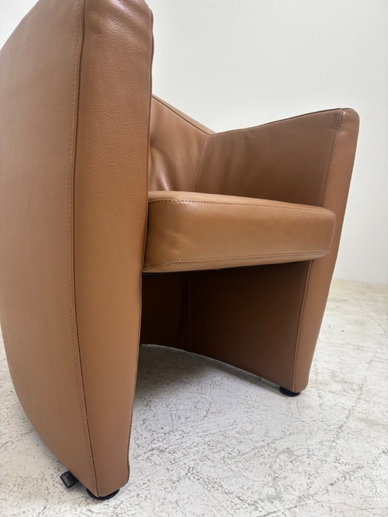 Image 1 of Leolux Carabas