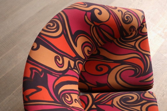 Image 1 of Pierre Paulin Ribbon-stoel in Jack Lenor Larsen Momentum-stof voor Artifort