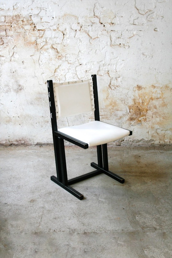 Set of 4 vintage black and white Casala 'Safari' chairs, Dining chairs, Skai (photo 3 of 13)