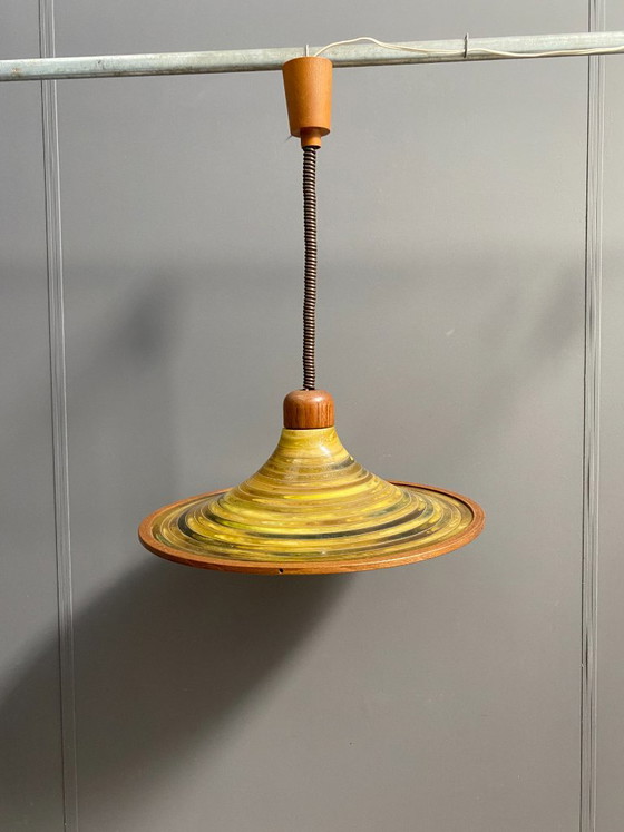 Pendelleuchte von Temde aus den 1970er Jahren – Pendelleuchten, Plastic, Wood (photo 2 of 16)