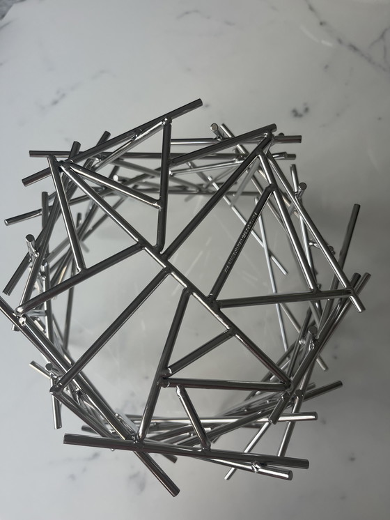 Image 1 of Corbeille Alessi esplode