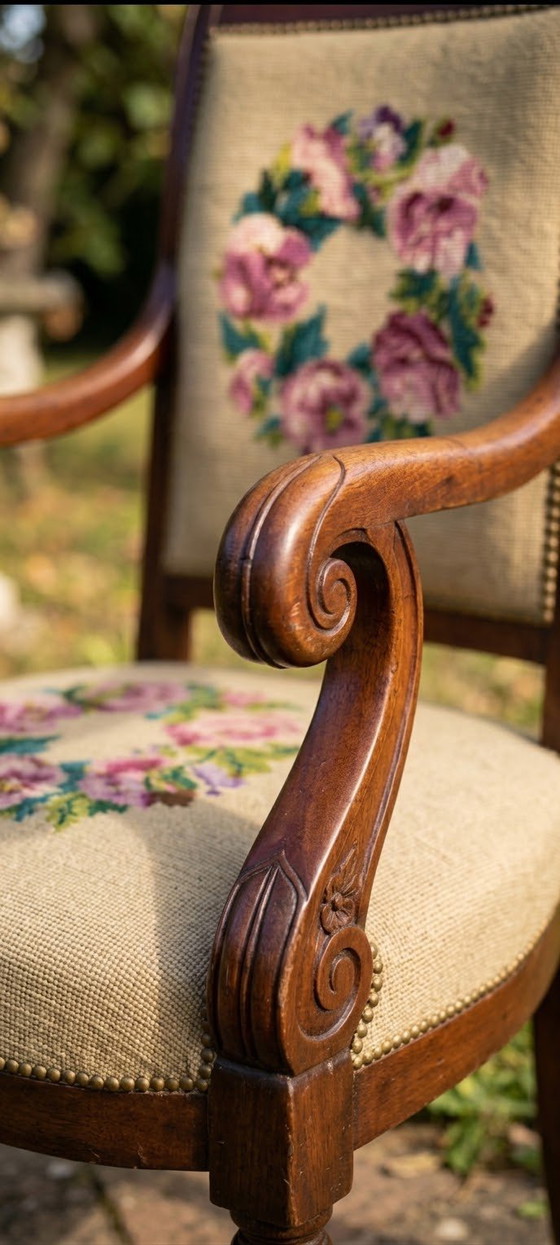 Cabriolet-Sessel aus der Restaurationszeit / 19. Jahrhundert – Textile, Wood (photo 2 of 5)