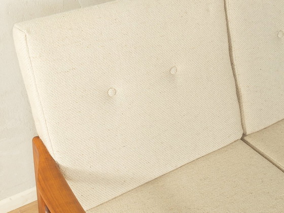 Image 1 of Vintage bank uit de jaren 60