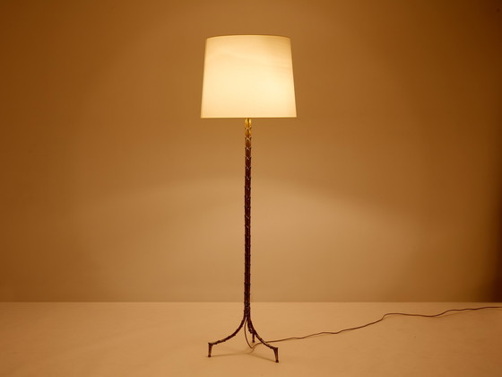Image 1 of Lampada da terra in bronzo dorato a fogliame di Maison Jansen, 1950