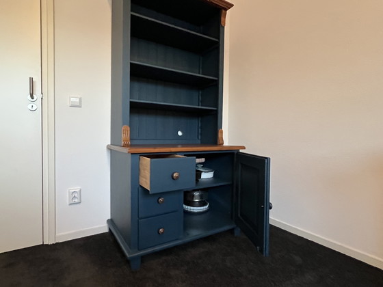 Image 1 of Armoire ancienne