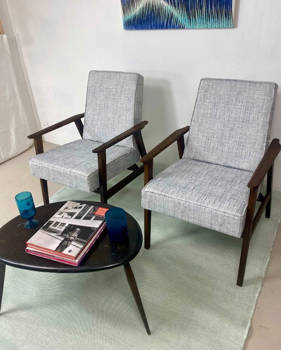 Image 1 of Zwei Henryk Lis 300-190 Sessel, 1970er Jahre, melierter graublauer Stoff. Ref.: Patty