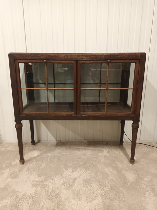 Antiker Teeschrank/Vitrine