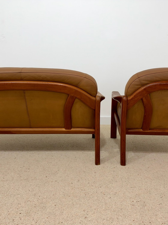 Vintage living room set – 2 seaters & cognac leather armchair (photo 8 of 12)