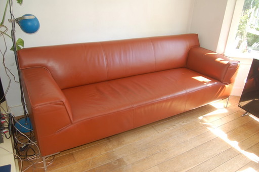 Cognac lederen Bloq bank Design on Stock