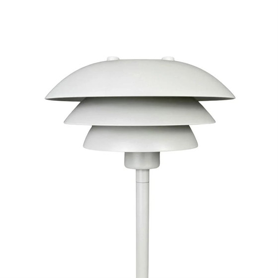 Sixteen Dyberg Larsen Lampada da tavolo – Lampade da tavolo, Metal (photo 6 of 8)