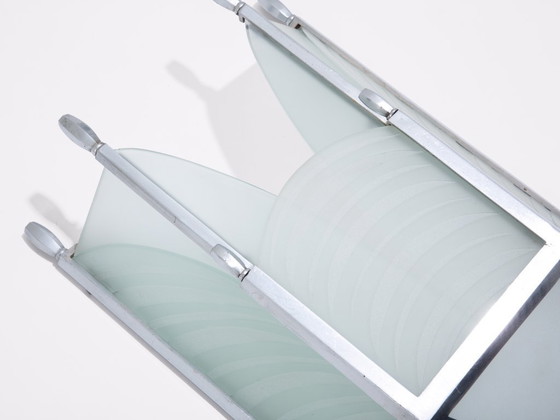 Image 1 of Jean Perzel juego de cuatro apliques originales de cristal tallado de los años 30