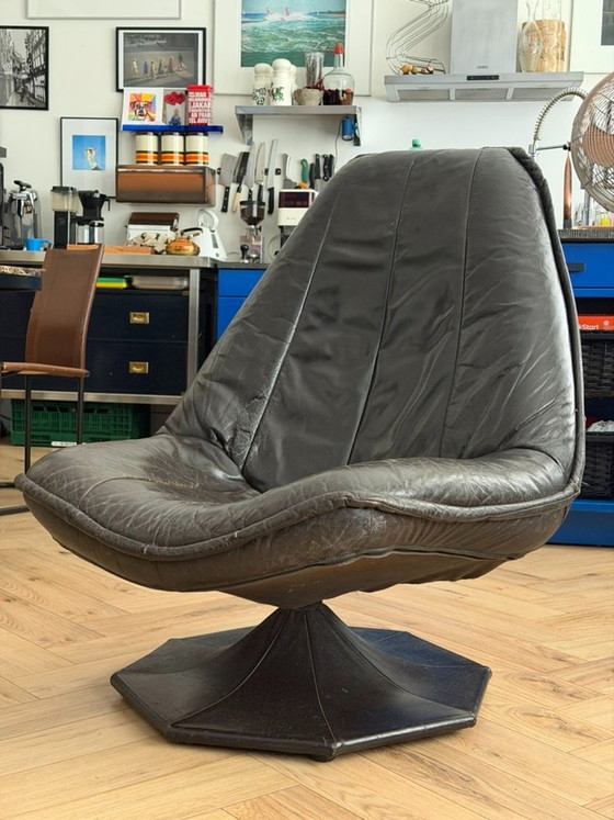Poltrona girevole in pelle nera, stile Artifort – Sedie girevoli, Leather (photo 7 of 17)