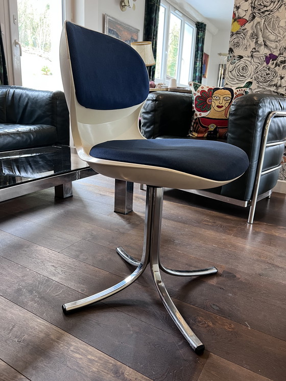 Image 1 of Paire de chaises pivotantes Space age par Martin Stoll